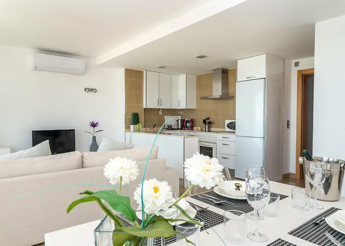 アパルタメンツ デルフィン *