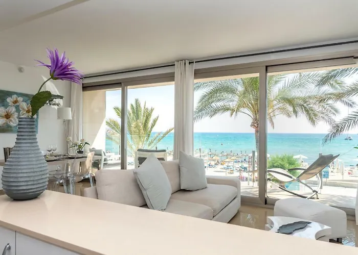 アパルタメンツ デルフィン アパート